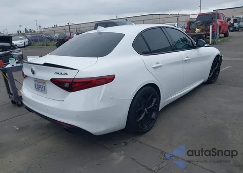 2019 Alfa Romeo Giulia Rwd z USA, uszkodzony, nr VIN ZARFAMAN2K7621023